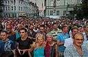 Dateiname=29_Kundgebung_07053.jpg
Dateigröße=85KB
Abmessungen: 640x423
hinzugefügt am: 27. Juni 2012 29_Kundgebung_07053.jpg