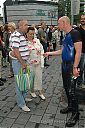 Dateiname=28_CSD-Demo_0819.jpg
Dateigröße=66KB
Abmessungen: 425x640
hinzugefügt am: 27. Juni 2012 28_CSD-Demo_0819.jpg