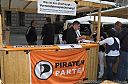Dateiname=25_Kundgebung_09412.jpg
Dateigröße=79KB
Abmessungen: 800x529
hinzugefügt am: 27. Juni 2012 25_Kundgebung_09412.jpg